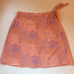 VINTAGE WRAP SKIRT WITH MOD PRINT